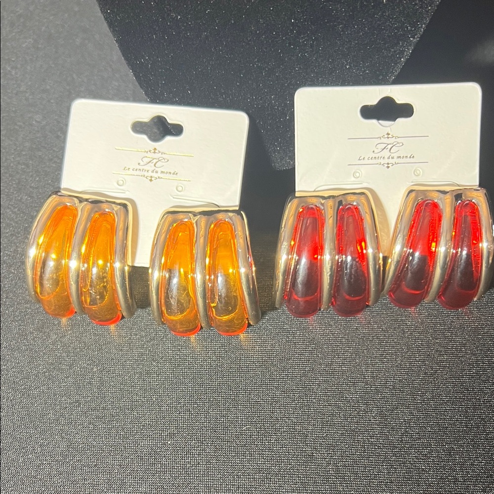 Set of Orange and Red Hair Clips